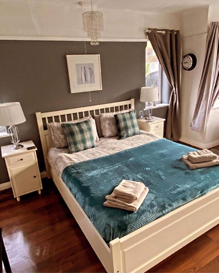Sunnyside - Large Seaside Home With Views And Hot Tub برستاتين المظهر الخارجي الصورة